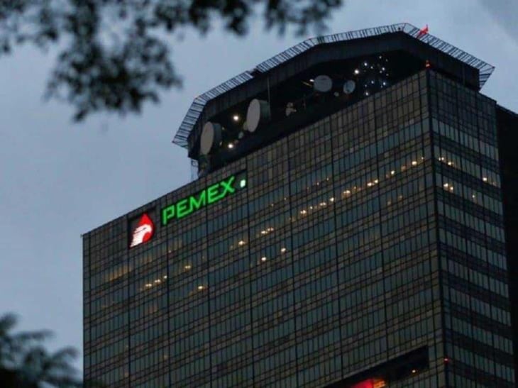 Pide AMLO a empresa revelar a funcionario de Pemex que recibió soborno