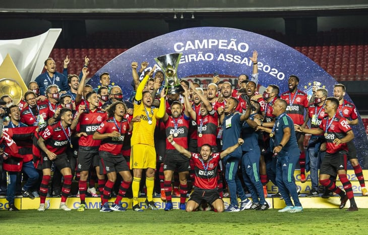 Sao Paulo sigue sin ganar, Cazares rescata al 'Flu' y el Flamengo naufraga