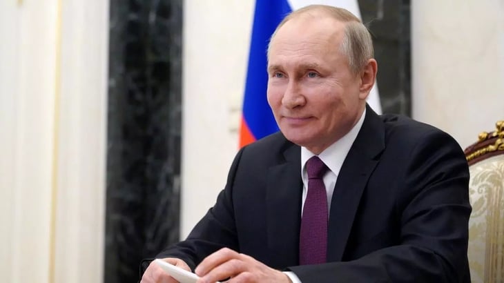 Putin espera EU 'revise sus prioridades' y mejore sus relaciones con Rusia