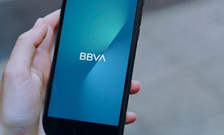 Usuarios reportan fallas en aplicación móvil de BBVA