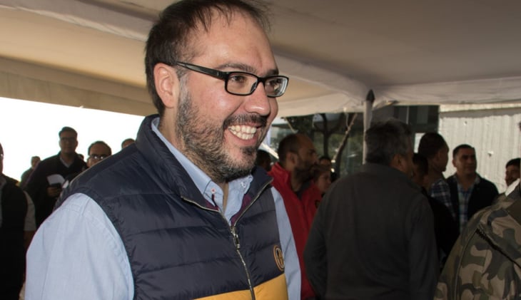 Mauricio Toledo se salva, por ahora, de ser desaforado por voto en abstención
