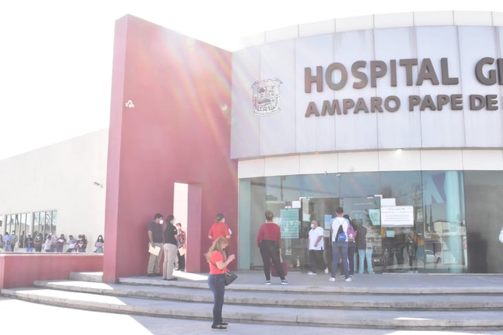 Con riesgo de tercera ola corren a personal indispensable en la pandemia en el Hospital Amparo Pape