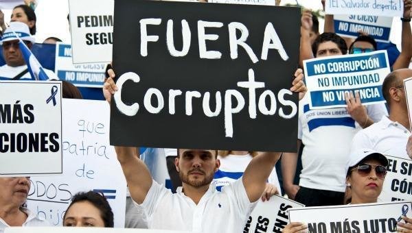 Denuncian un lustro de impunidad en crímenes de guerra en El Salvador