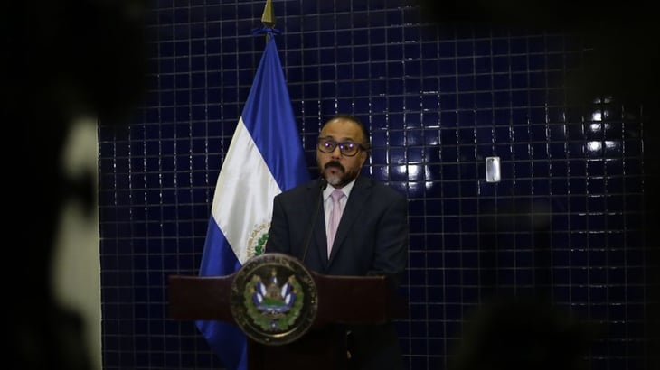Congreso de El Salvador forma grupo para indagar pagos ocultos a funcionarios