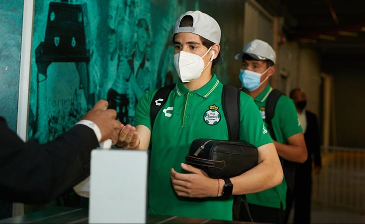 Santos manda a Santiago Muñoz al Sub-20, hasta que tenga ofertas de Europa