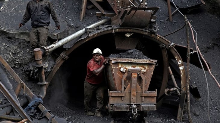 Un trabajador sufre accidente en la mina Santa Bárbara de Progreso