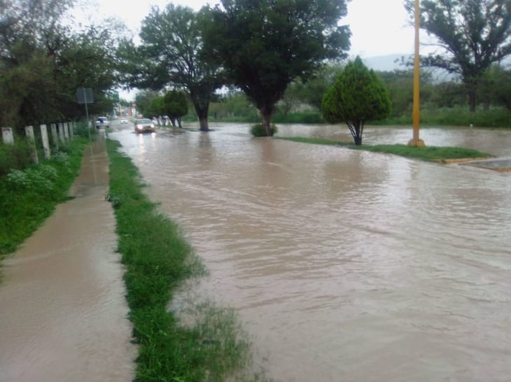 La calle Nogalera en Castaños es zona de riesgo cuando llueve
