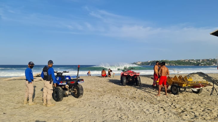 Muere surfista español en playa Zicatela