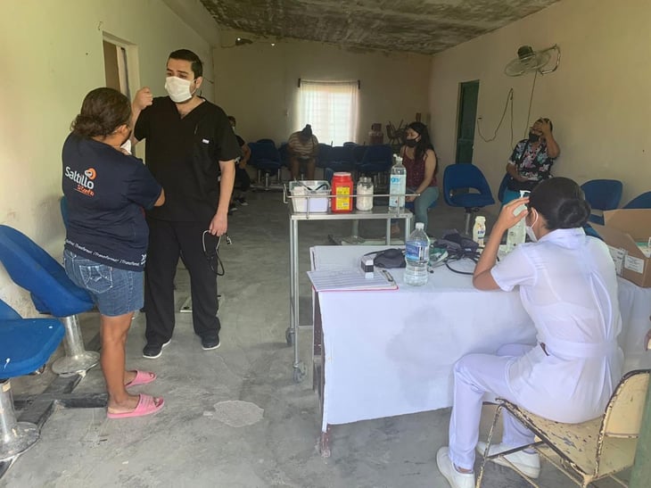 La Brigada de Salud atiende a familias de la colonia Benito Juárez