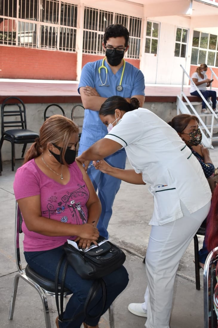Priorizan vacunas antiCOVID-19 en la frontera de Coahuila con el sur de Texas