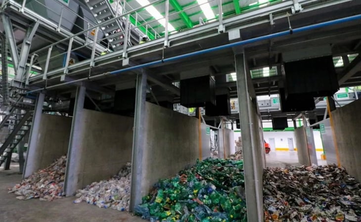 CDMX presenta nueva planta de separación de basura en Vallejo