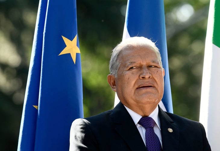 Nicaragua otorga la nacionalidad al expresidente salvadoreño Sánchez Cerén