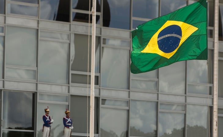 Brasil subirá tasas esta semana y arrebatará inversiones a México