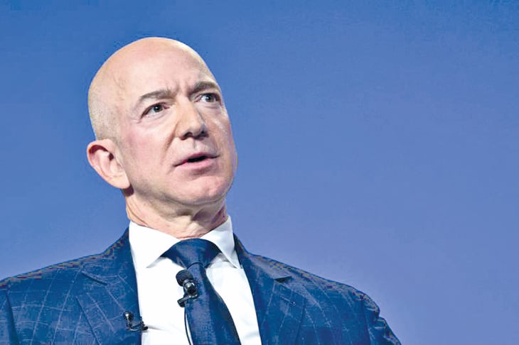 Jeff Bezos pierde 13.5 mil mdd al bajar ventas de Amazon