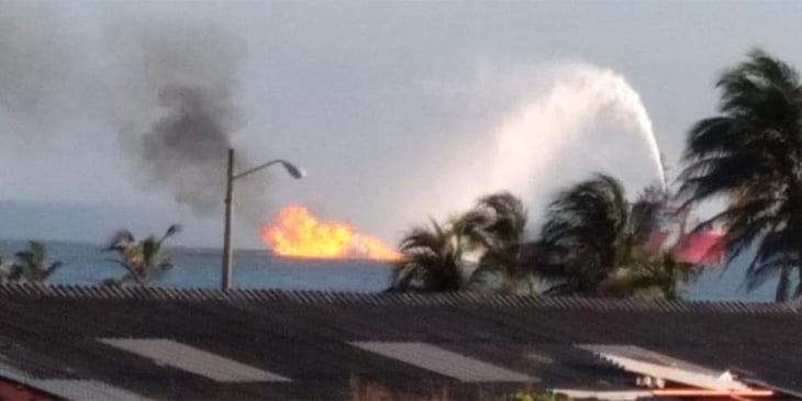 El incendio de un contenedor fue controlado en la refinería de Dos Bocas en Tabasco 