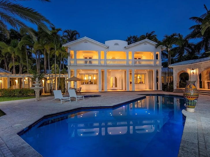 Los Estefan venden por 35 millones de dólares su mansión de Miami