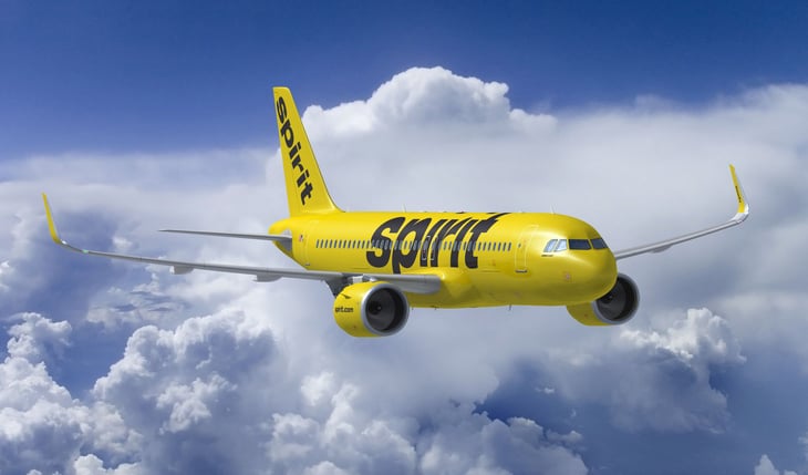La aerolínea Spirit cancela vuelos debido a 'fallos operativos' en la red