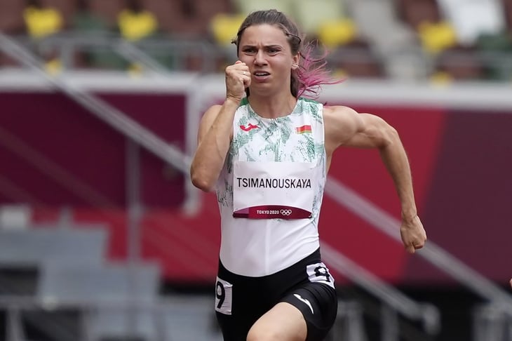 La atleta bielorrusa Tsimanouskaya aterriza en Viena