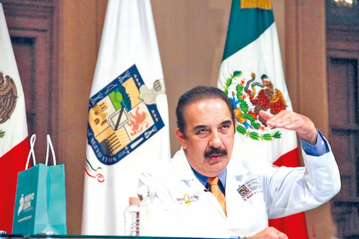 El secretario de Salud en Nuevo León regaña a ciudadanos ante contagios