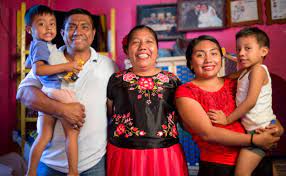 Oaxaca destaca entre estados que han logrado disminuir la pobreza