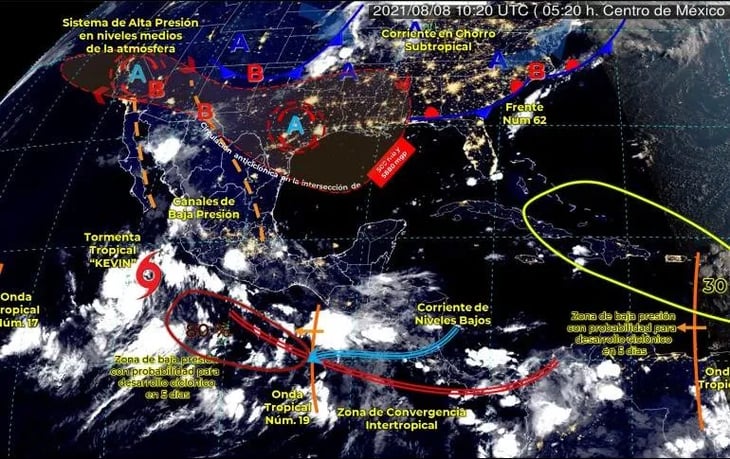La tormenta tropical 'Kevin' se fortalece en Jalisco y Colima