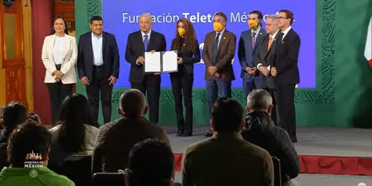 Gobierno de AMLO firma acuerdo con Teletón para rehabilitar a menores discapacitados