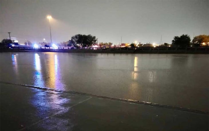 Lluvias azotan a El Paso en Texas