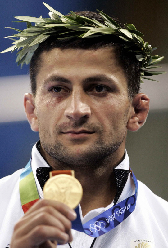 El primer campeón olímpico de Georgia detenido como sospechoso de asesinato