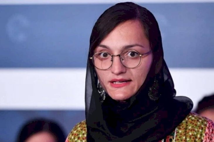 Los talibanes me van a matar, advierte alcaldesa afgana