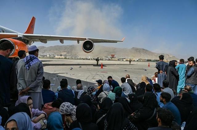 Aterriza en Alemania primer avión con evacuados de Afganistán