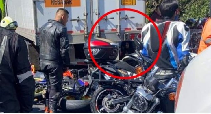 Captan 'fantasma' en accidente donde murieron 7 motociclistas en la México-Cuernavaca