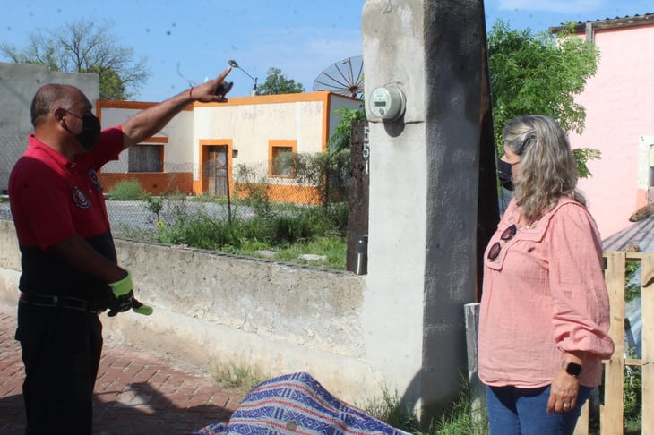 Autoridades apoyan a  ciudadanos por tromba  que cayó en ‘San Buena’