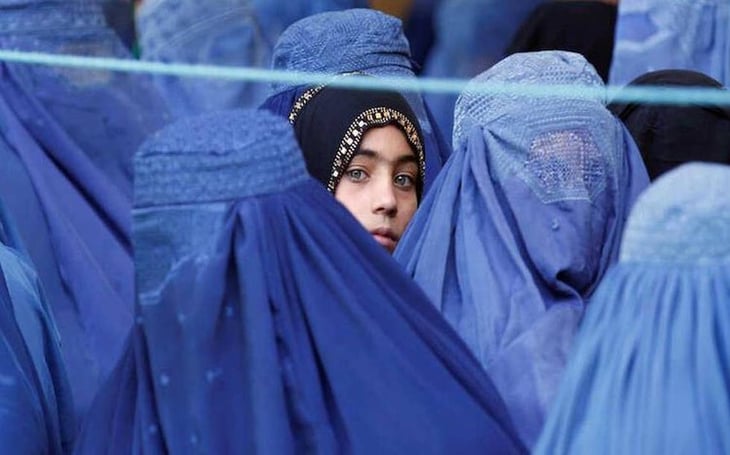 México e Irlanda piden a la ONU que priorice protección de mujeres afganas
