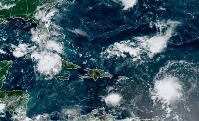 Por huracán 'Grace' paralizan flota pesquera en tierras yucatecas