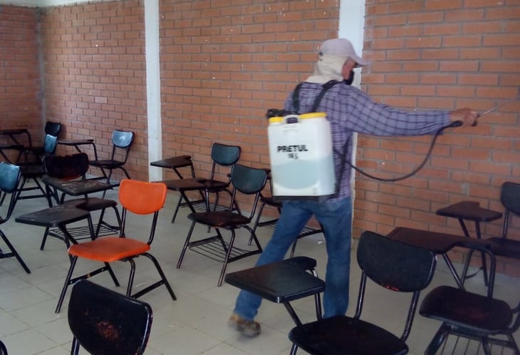Escuelas y transporte escolar son sanitizadas en ‘San Buenaventura’
