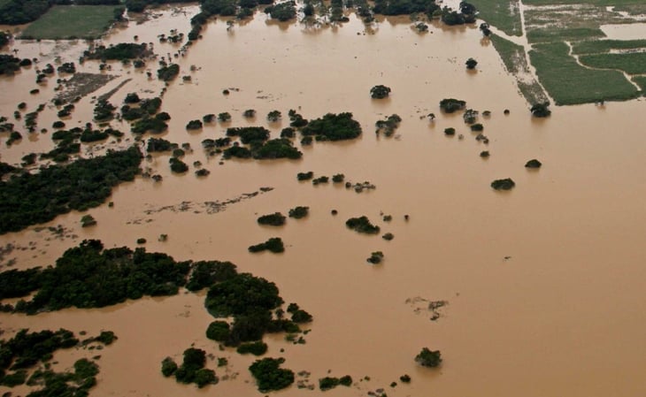 Alertan por incremento en niveles de ríos al sur de Veracruz