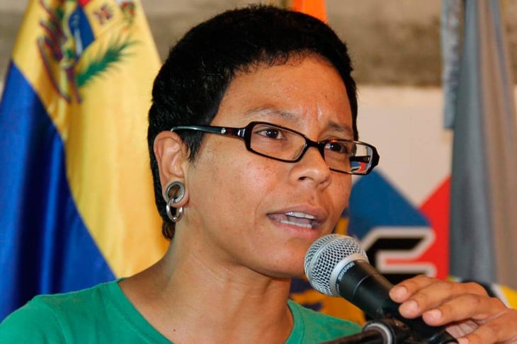 Alcaldesa chavista de Caracas renuncia a su cargo 3 meses antes de elecciones