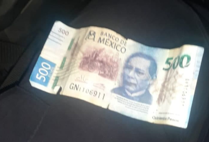 Una mujer intenta pagar con un billete falso en tienda de conveniencia en Monclova