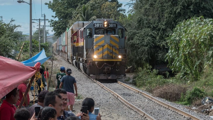 En ocho meses van 21 bloqueos a ferrocarriles en Michoacán: Concamin