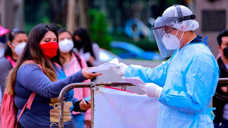 COVID-19: 258 mil 165 las defunciones por coronavirus en México