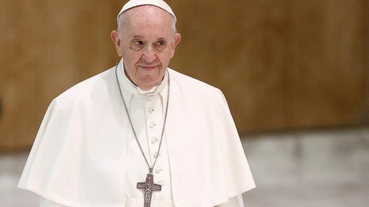 El papa dijo respecto a su reciente operación: 'Un enfermo me salvó la vida'