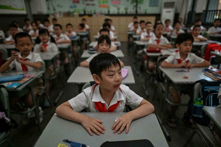 China veta los exámenes a niños de 6 y 7 años para aliviar presión educativa