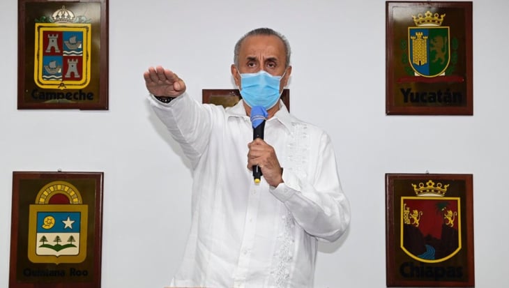 Carlos Merino toma protesta como gobernador interino de Tabasco