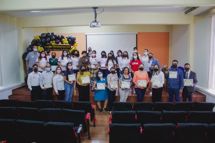 Escuela Ladislao Farías de Monclova celebra su 43 aniversario