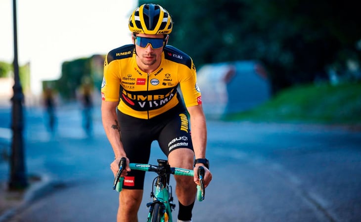 Primoz Roglic rubrica su tercera Vuelta con una exhibición en la crono