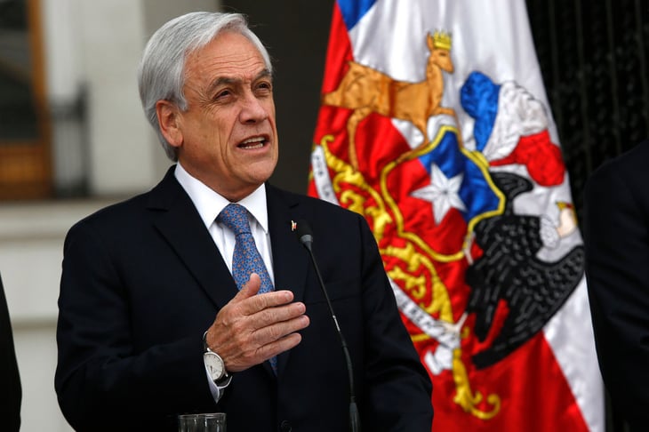 Felipe VI recibe a Piñera al comienzo de su visita oficial a España