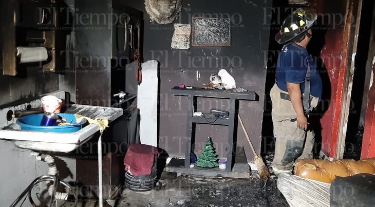 Ex marido incendia la que fue su casa en Monclova