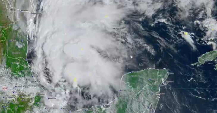 La tormenta Nicholas avanza por el Golfo de México rumbo a la costa de Texas