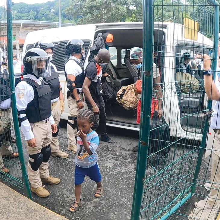 El INM expulsa a 6 mil 360  migrantes a Guatemala