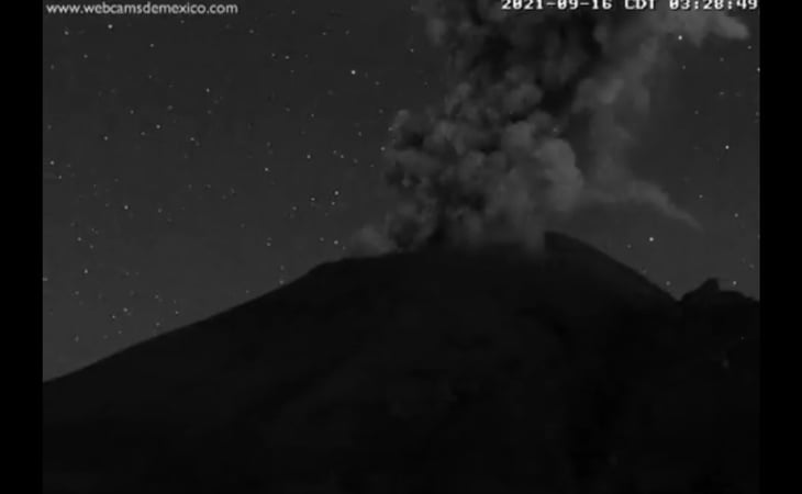 Volcán Popocatépetl presentó actividad la madrugada de este jueves